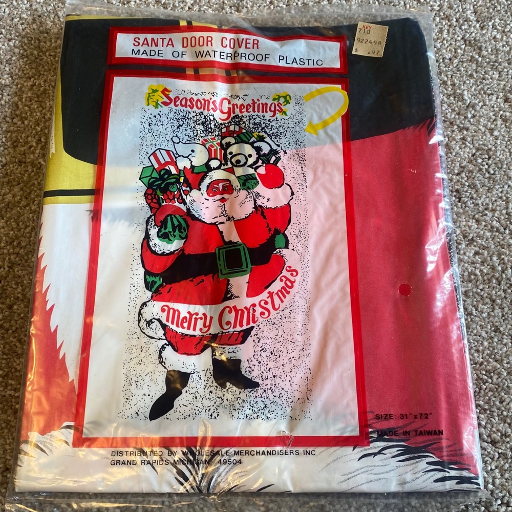 Vintage Santa Door Cover Christmas Plastic Waterproof Banner 31x72 New NOS